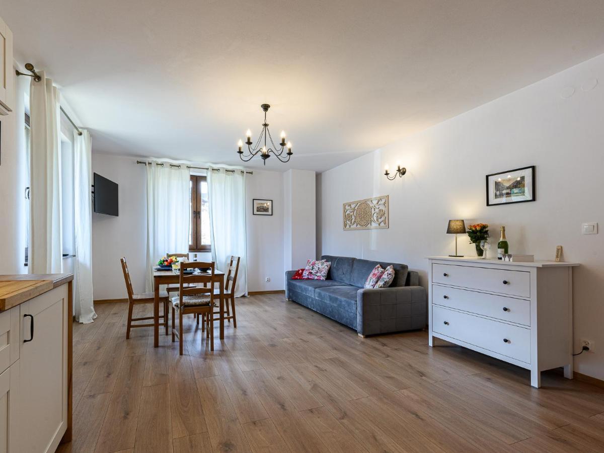 Jakubowka Apartment *
